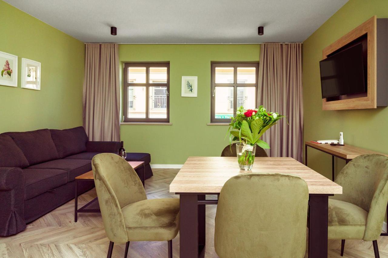 Aparthotel Kamienica Portowa Mikołajki Esterno foto